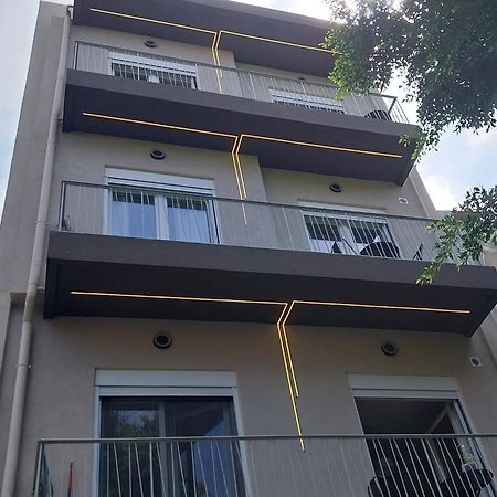 Uni Island - City Heart Suites Heraklion  Exterior photo